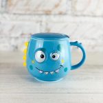 ماگ سرامیکی فانتزی دین‌دین مدل Dino Mug با درب و قاشق – در چهار رنگ شاد و کارتونی | ظرفیت ۲۵۰ میلی‌لیتر - تصویر 6