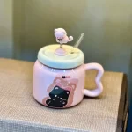 ماگ سرامیکی درب‌دار طرح گربه با نی شیشه‌ای - تصویر 3